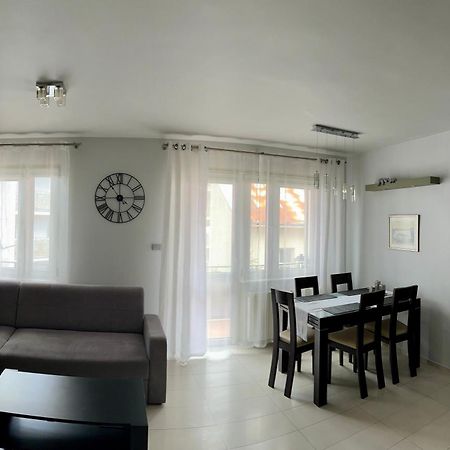 Przystanek Sanok Apartament W Scislym Centrum Екстериор снимка