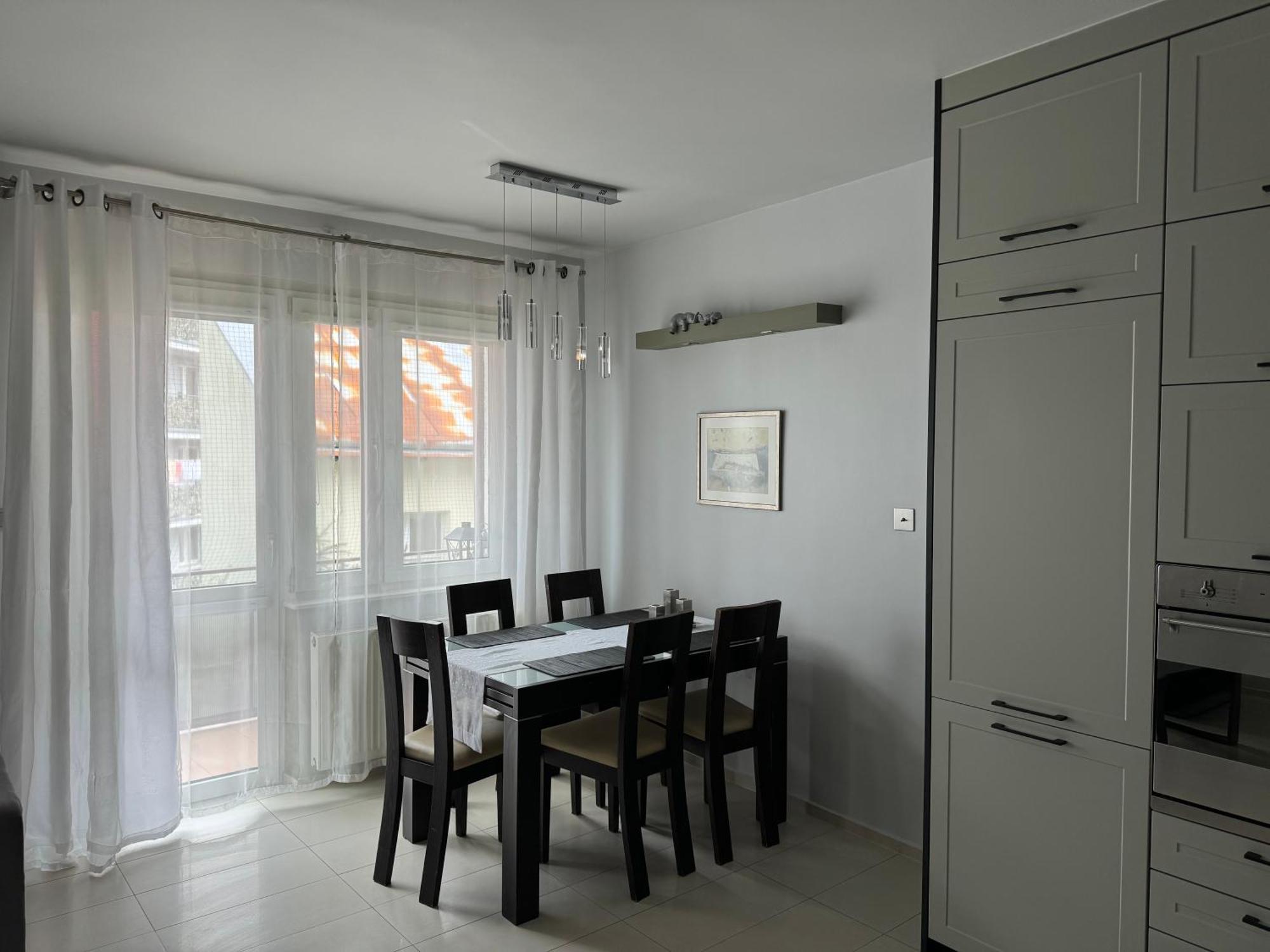 Przystanek Sanok Apartament W Scislym Centrum Екстериор снимка