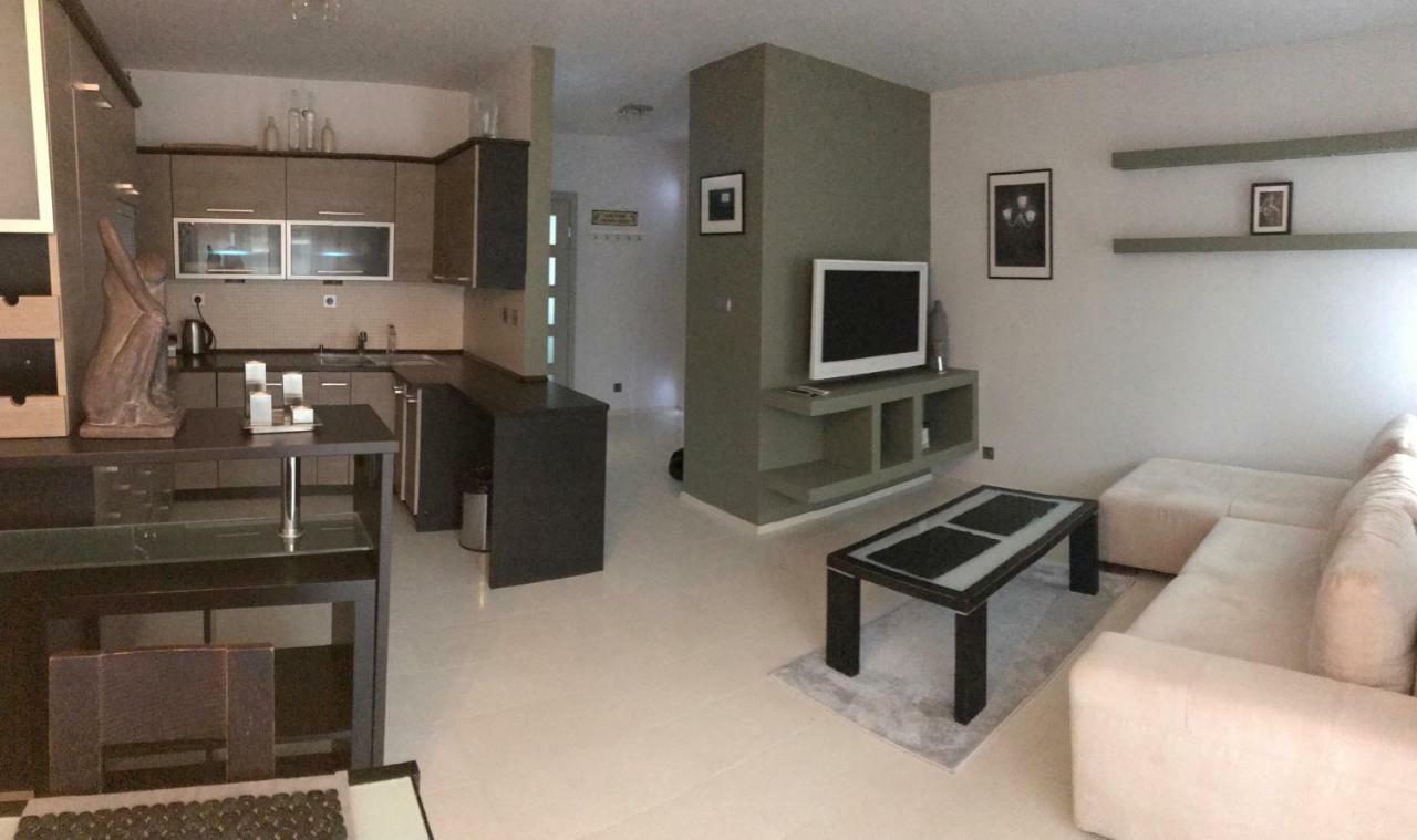 Przystanek Sanok Apartament W Scislym Centrum Екстериор снимка